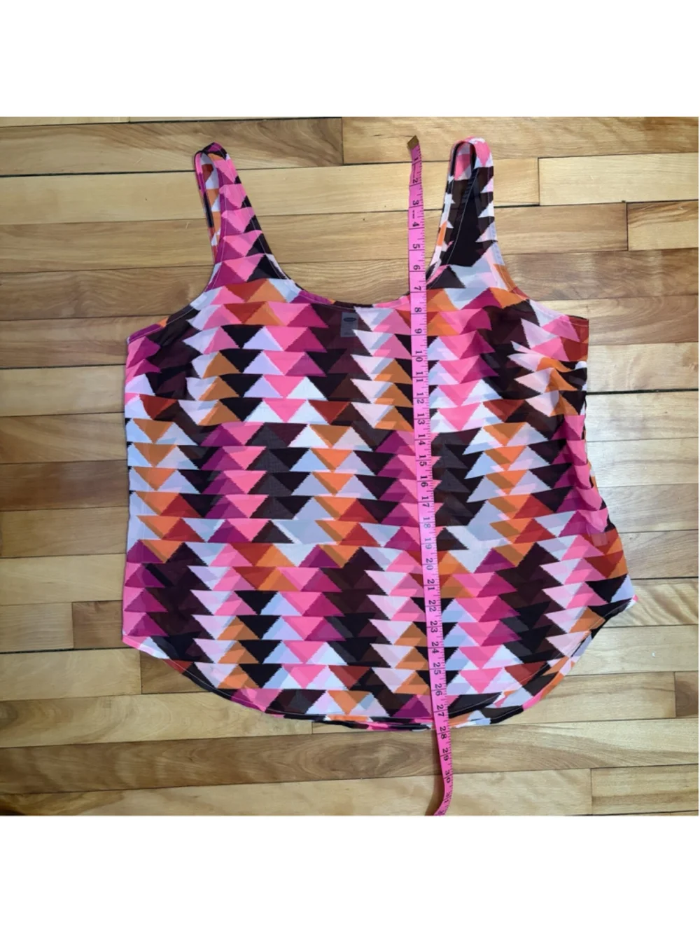 3 for 20 ✨ Old Navy Sheer Geometric Tank Top - XL - Picture 3 of 6